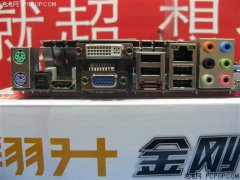 固態(tài)電容雙卡交火+全固態(tài)電容 熱管890GX售799